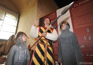 Atelier armement et guerre au XIIe siècle - Aisling-1198 au Château de Falaise